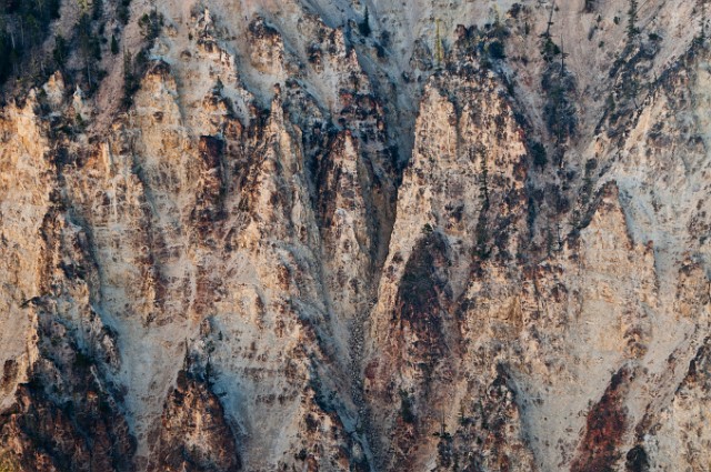 Yellowstone Canyon 6924 - Copy.jpg